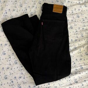 Levis ribcage straight size 27S.